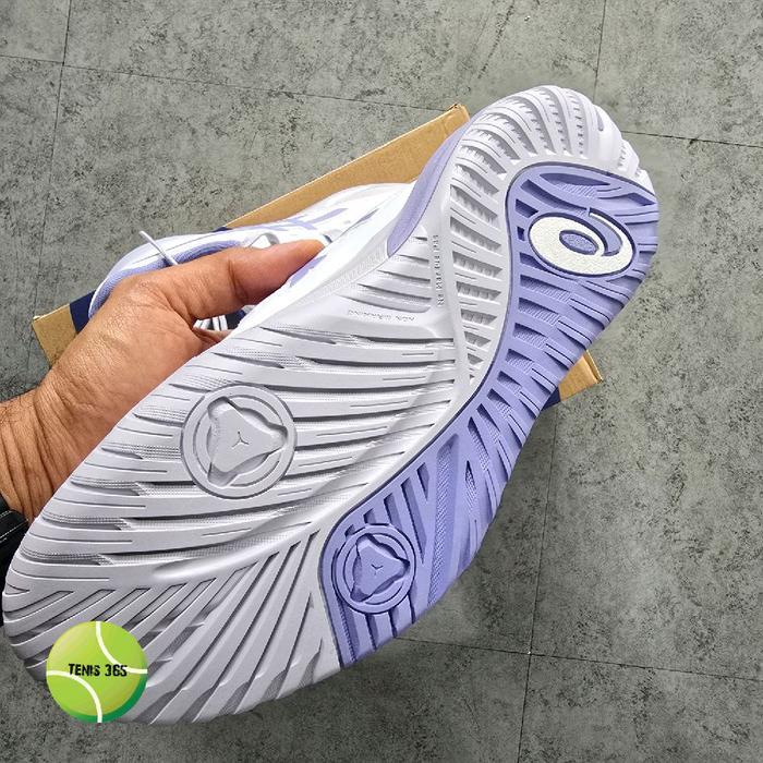 Sepatu Tenis Wanita Asics Shoes Gel-Resolution X Women - White / Bluebell