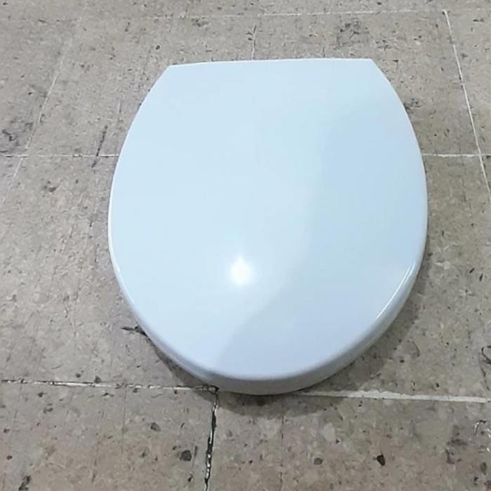 AL988 TUTUP CLOSET MODEL TOTO PUTIH-IVORY COCOK BUAT CW 421/420/660/637 GRATIS ONGKIR