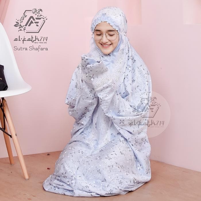 Pilihan- Mukena Terusan Dewasa Sutra Shafara Kain Lembut Motif Mewah