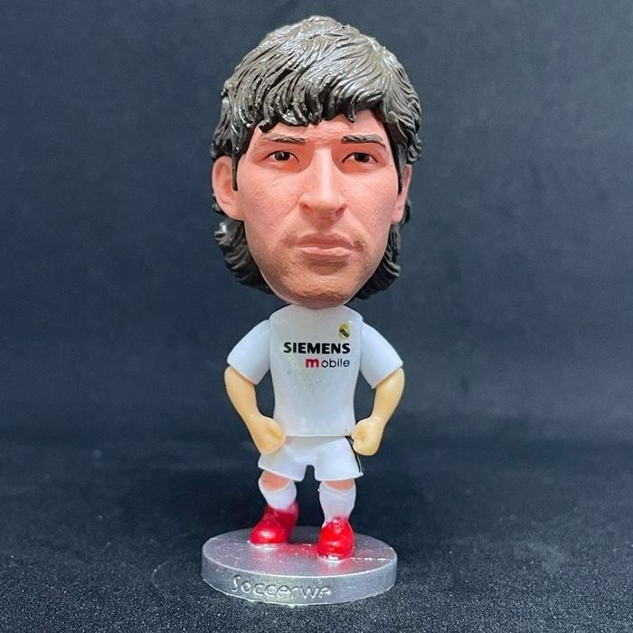 q9v5- Action Figure Raul Gonzalez Real Madrid 2003 Soccerwe