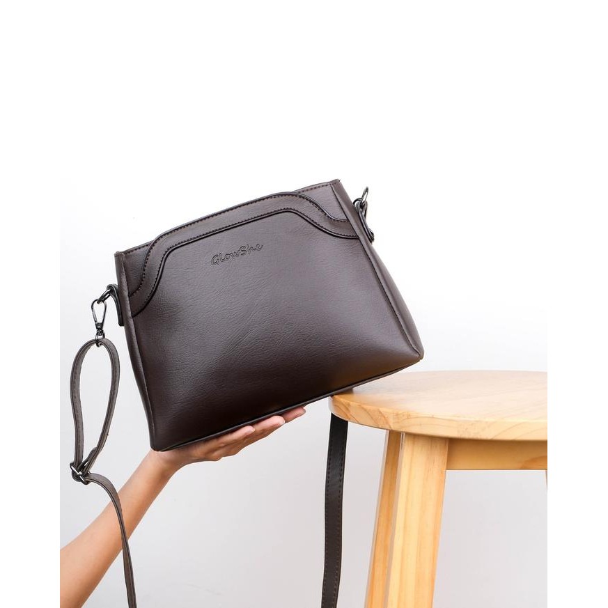 TERLARIS ELAINE BAG | Tas Selempang Wanita GlowShe | Women Sling Bags - Dark Brown