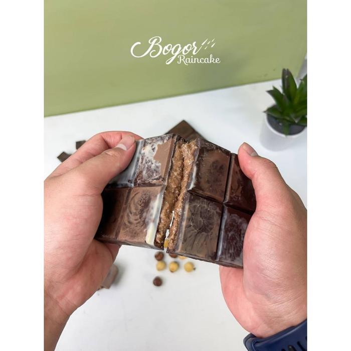 BEST SELLER Bogor Raincake - Dubai Hazelnut Chocolate - With Kataifi Kunafa HARGA PROMO