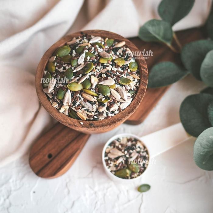 

Pilihan- Essential Mix Seeds 250Gr