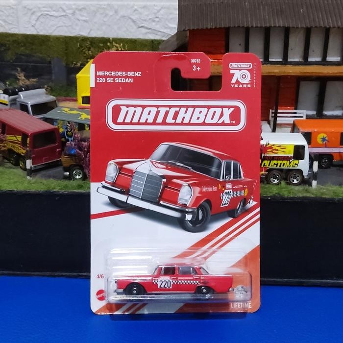 Pilihan- Matchbox , Mercedes-Benz 220 Se Sedan