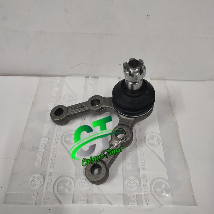 Balljoint Bawah Mitsubishi Colt T120