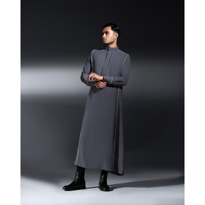 muna [LINE SERIES] Thobe Studios Thoub x Bysofni (Jubah / Gamis Pria Premium Slimfit) - UV