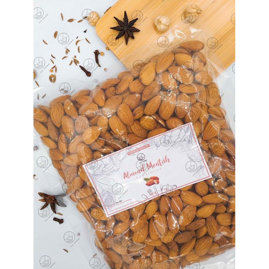 

Premium 500gr Kacang Almond Mentah / Raw Almond / Blue Diamond / Rempah 100%