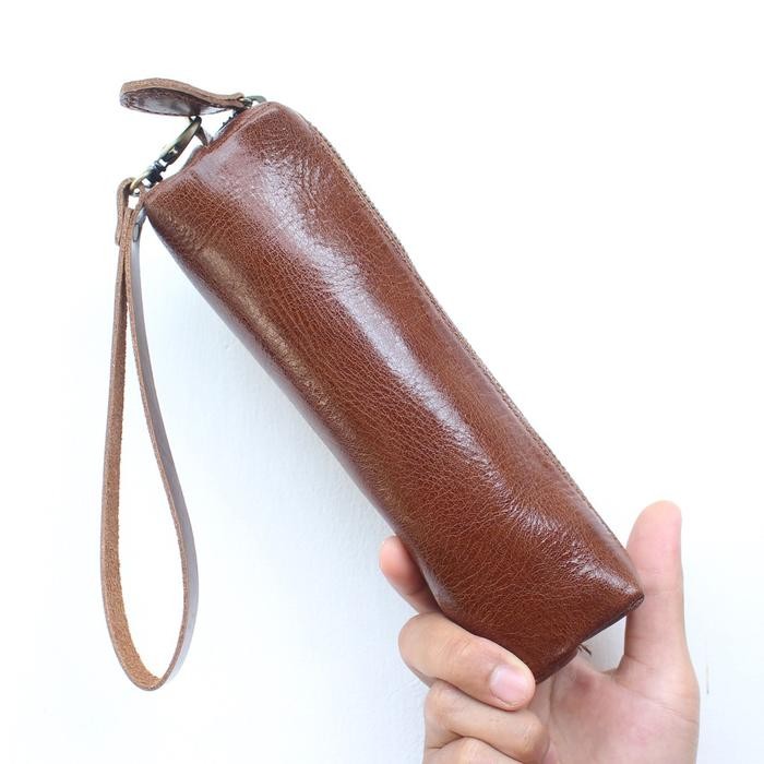 

TEMPAT ALAT TULIS PENSIL KULIT ASLI BERKWALITAS FREE GRAVIR NAMA