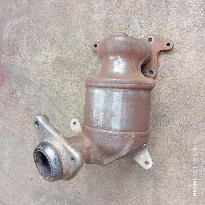 PROMO KATALIS KNALPOT BAGIAN ATAS HONDA BRIO MOBILIO ORIGINAL COPOTAN SIAP KIRIM