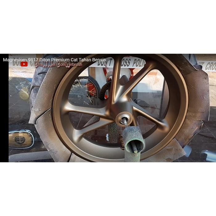 Pilihan- Cat Pilox Diton Premium Magnesium 9817 400Cc Warna Magnesium Besi Sepeda Motor Mobil