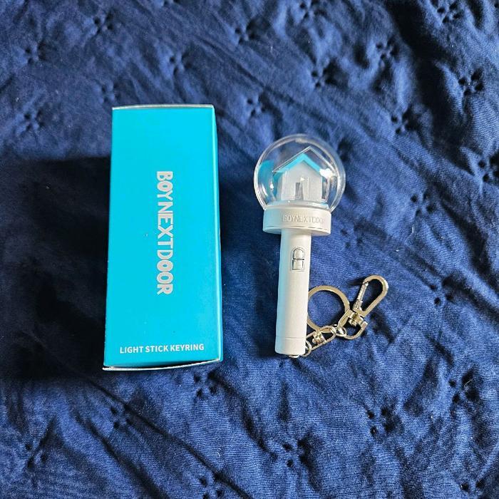 Promo Mini Lightstick Enhypen Straykids Aespa Ateez Seventeen Exo Suju Treasure Terlaris