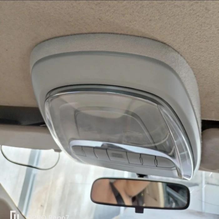 Dudukan Lampu Plafon Innova Reborn Dan Innova Lama