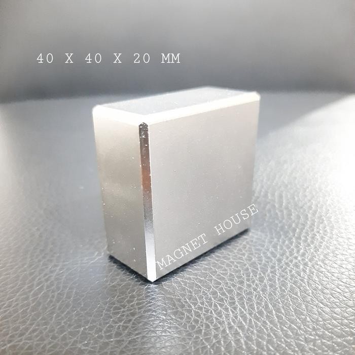 

Magnet Neodymium Persegi Balok 40x40x20 mm 40x40x20mm 40mmx40mmx20mm