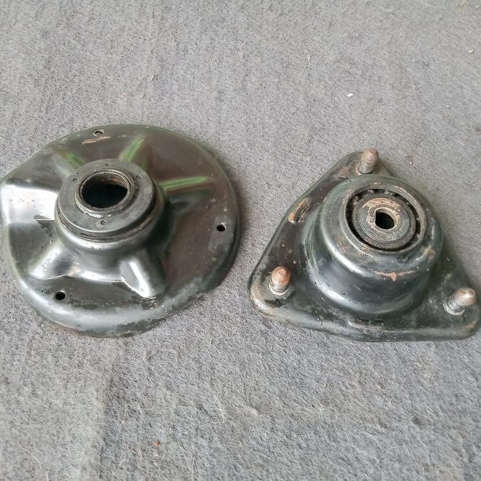 karet support KIA Visto bagian depan