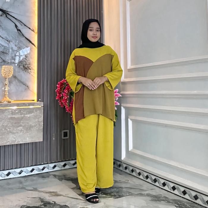 080j- Eleanor One Set Jumbo Wanita Kekinian Celana Cargo Ld 130 Cm Crinkle Airflow Atasan