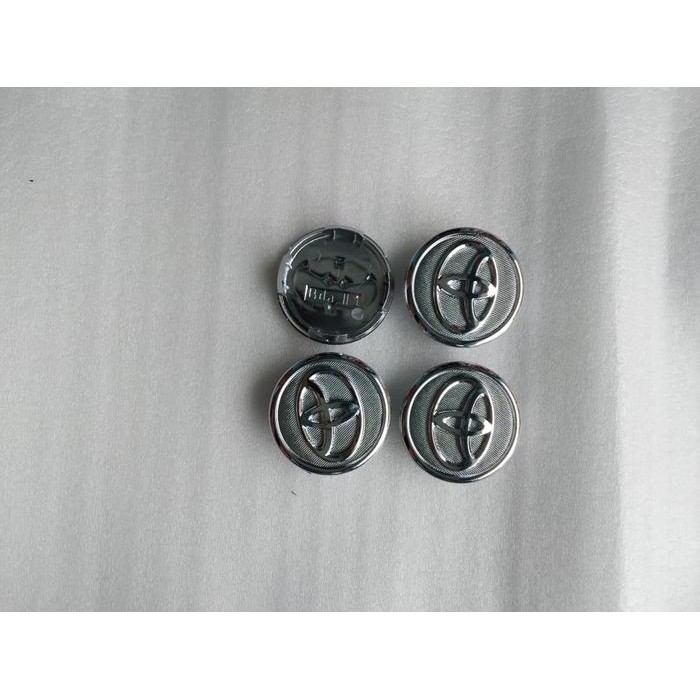 Dop tutup velg Toyota yaris