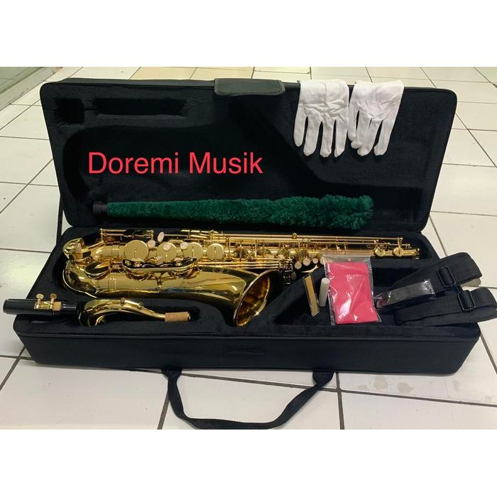 Saxophone tenor gold ostrava