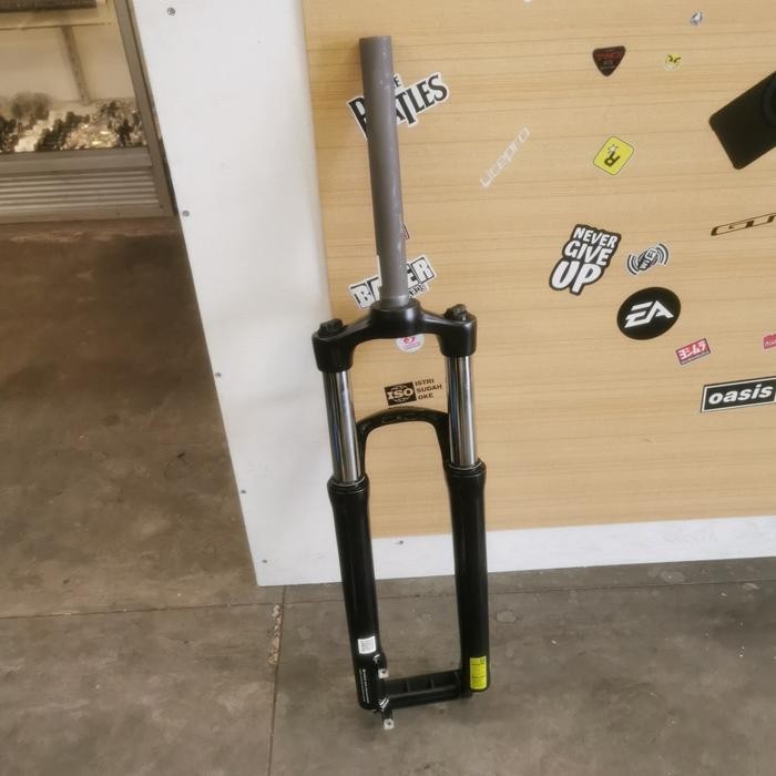 FORK SEPEDA SR SUNTOUR XCE 27.5 29 DISC BRAKE TAIWAN ALLOY SUSPENTION