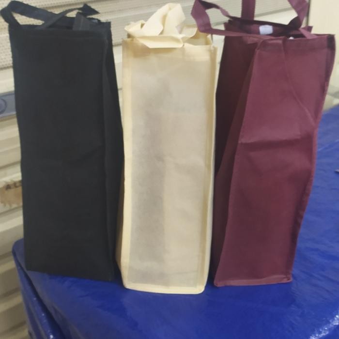 

Pilihan- Tas Spunbond Buat Botol Isi 12 Pcs Terlaris Dan Termurah