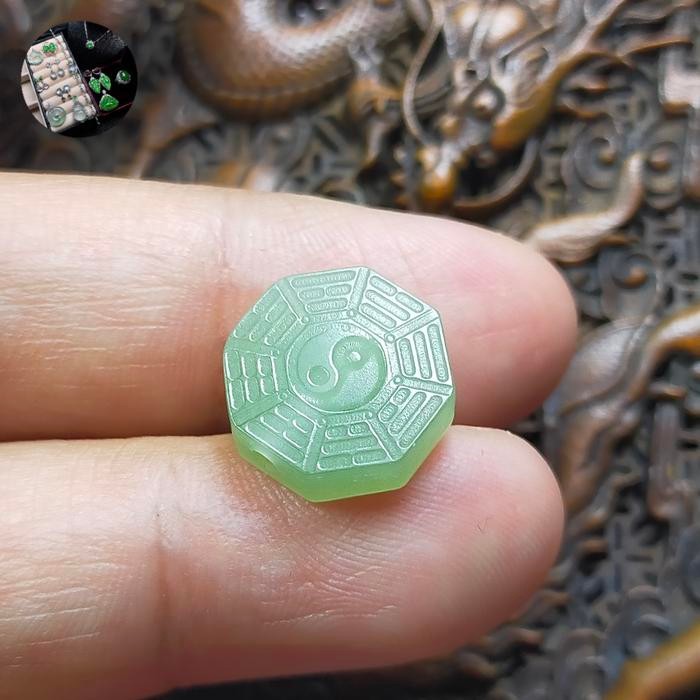 Liontin / Spacer Giok Hetian Yin Yang bersertifikat