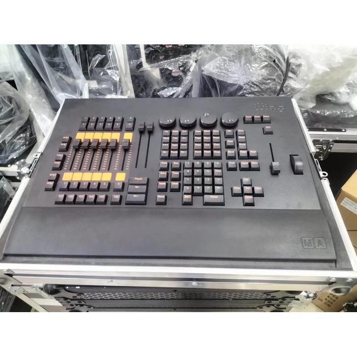 BERMUTU Mixer Lighting MA COMMAND WING