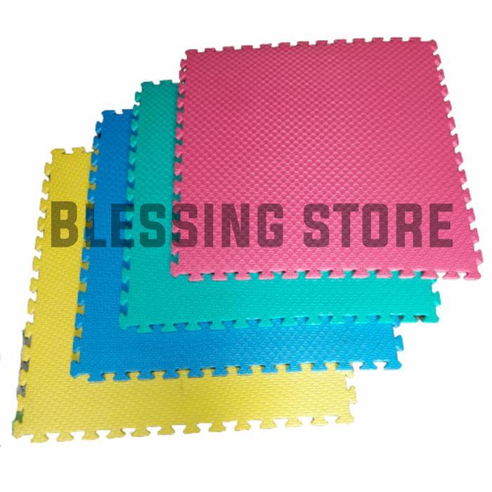 Matras puzzle 100x100 tebal 2 cm alas matras lantai spon