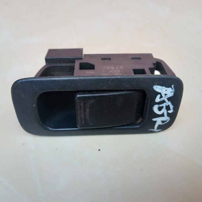 switch power window Aerio belakang