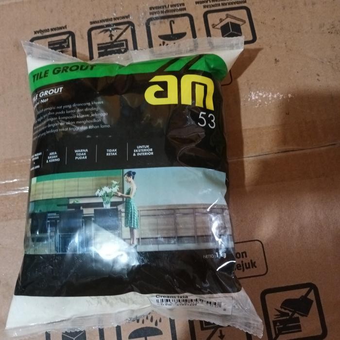 Semen Nat Keramik AM 53 Cream Ixia