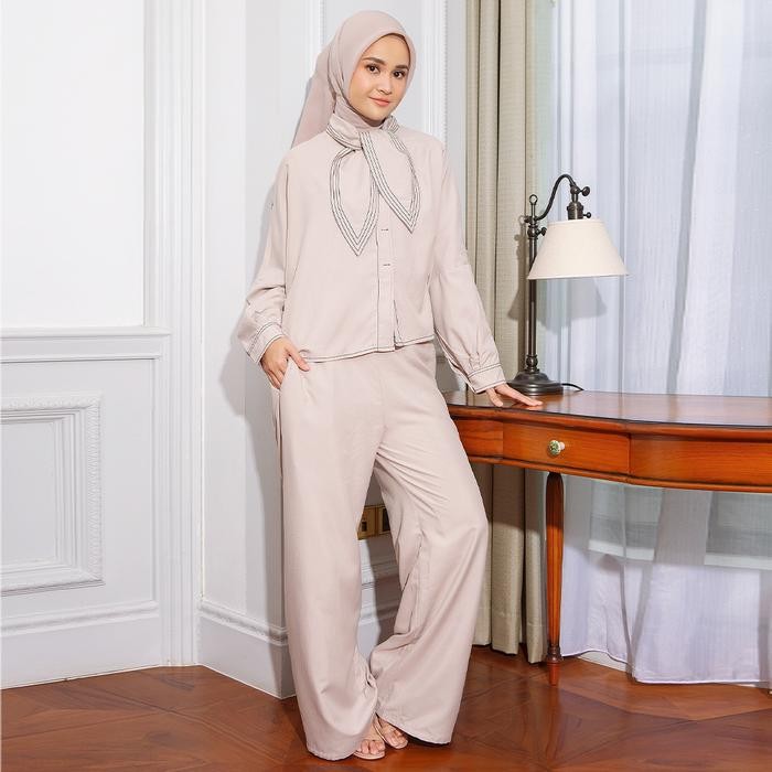 080j- Lozy Hijab - Ziudith Set (One Set Celana & Shirt Wanita) Setelan Nyaman Katun Dewasa