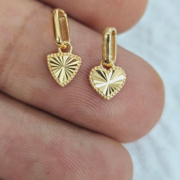 liontin model segitiga love cukit variasi kecil emas 70% 700 70 % 16k