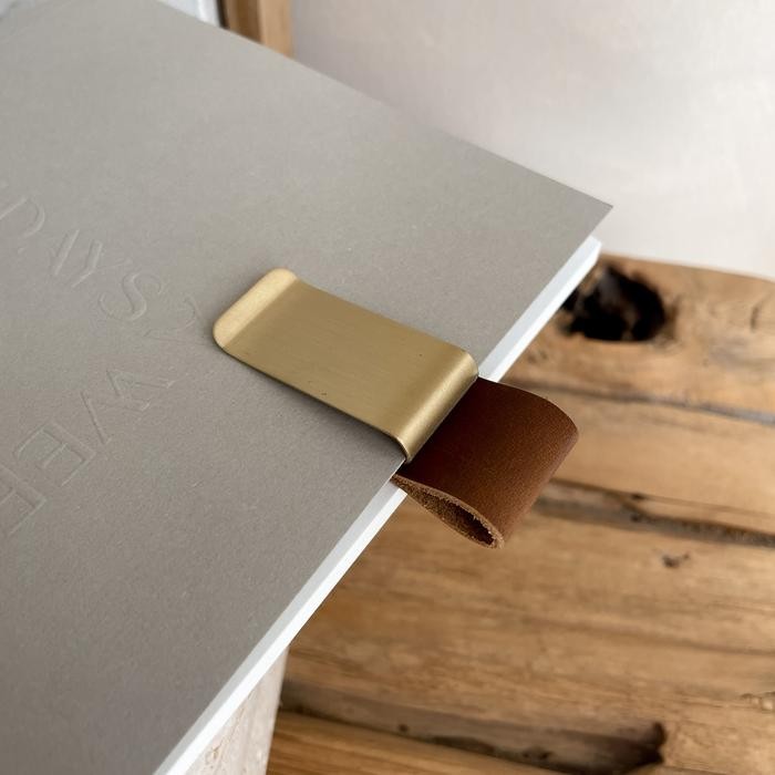 

Terlaris! Pen Holder / Tempat Pulpen / Pen Sleeve / Pen Holder Organizer / Leather Pen Holder / Clip