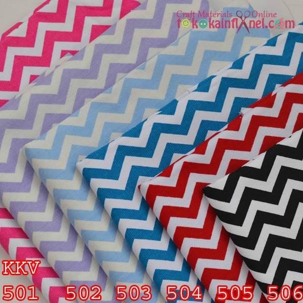 

UKURAN 50CMX145CM KKV5 KAIN KANVAS MOTIF CHEVRON / ZIGZAG BESAR 2 WARNA KODE 849