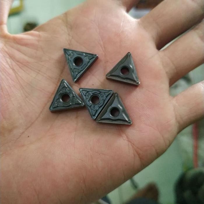 insert bubut tnmg 1604 insert carbide betel bubut