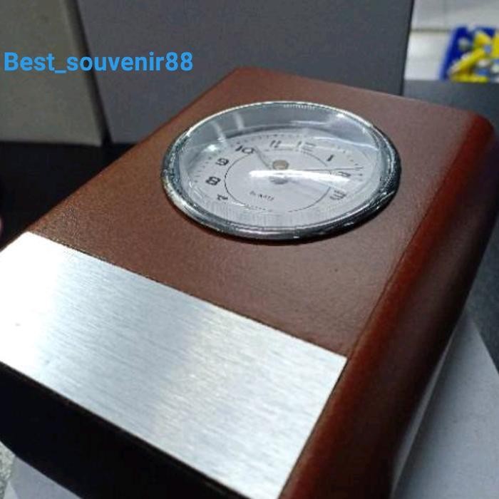 Jam meja 701/Jam meja kayu/Jam meja promosi/Jam souvenir
