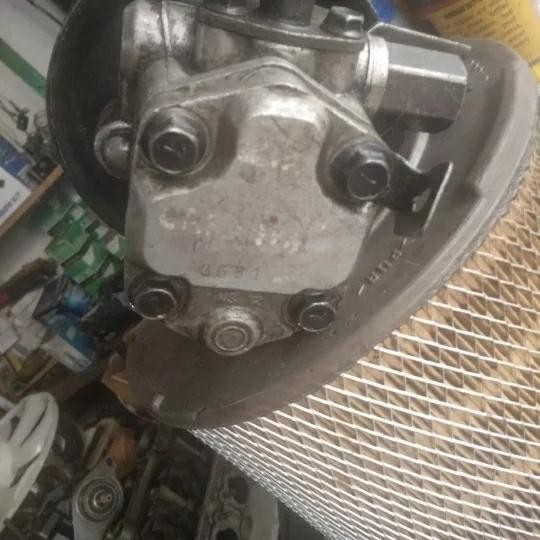 POMPA POWER STEERING KIA CARNIVAL BENSIN