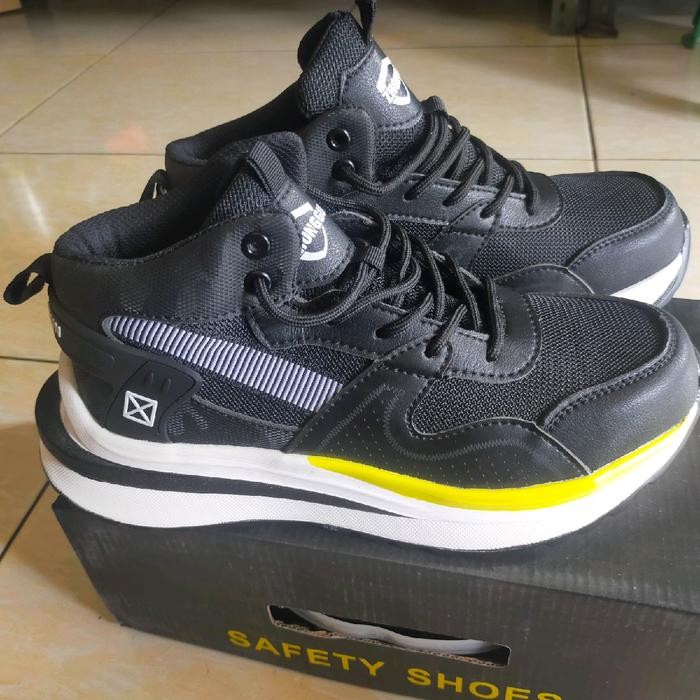 Sepatu Safety Sporty 1 Ujung Besi Ringan Black Sepatu Kerja Sepatu Santai