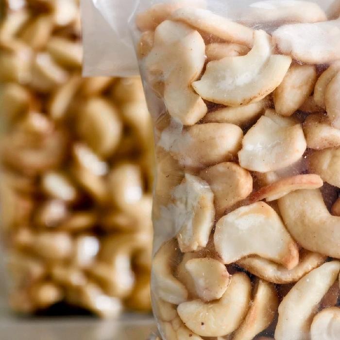 JAJANAJA- Kacang Mede Super Belah 100Gr / Kacang Mede Belah Super 100Gr