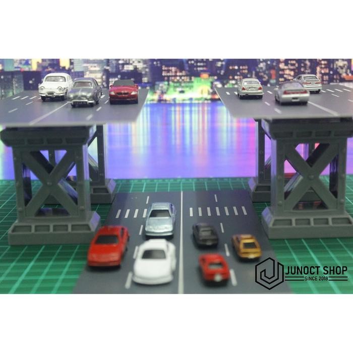 MAKET DIECAST MOBIL 1:100 METAL - MAKET MINIATUR MAINAN DIORAMA