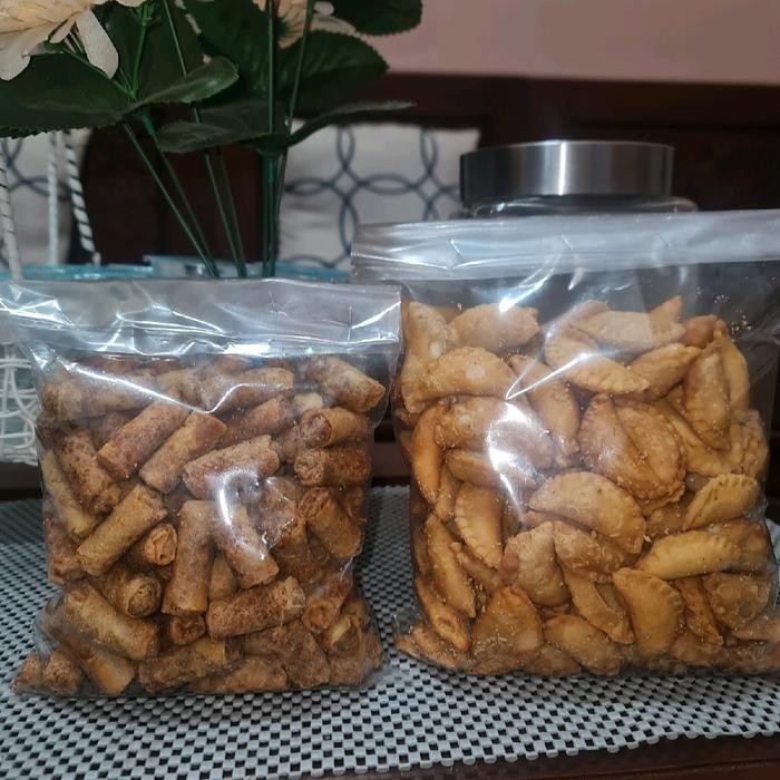 

Pilihan- Paket Bundling Sumpia Udang Istimewa Kemasan 500 Gram & Pastel Udang 500 Gram,Total