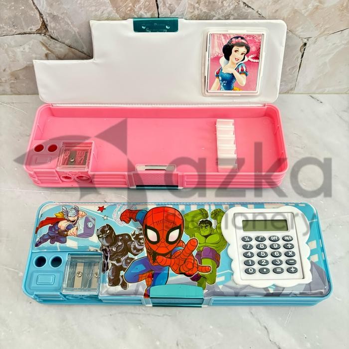 

OJ Azka Stationery Kotak Pensil Tempat Pensil Magnet Kalkulator Anak Karakter Animasi Lucu