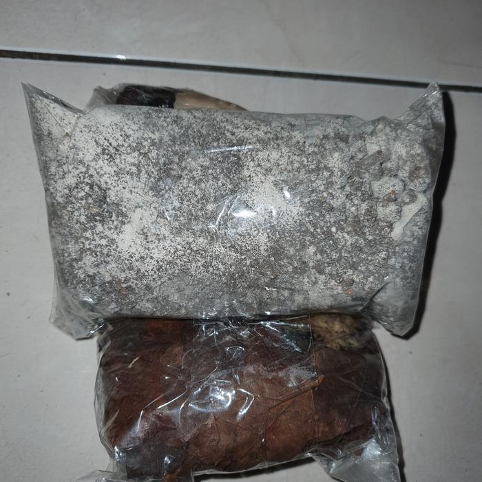 Bisa Grab Substrate Isopoda / Bioactive Katak / Tarantula Dll - 1 Kg