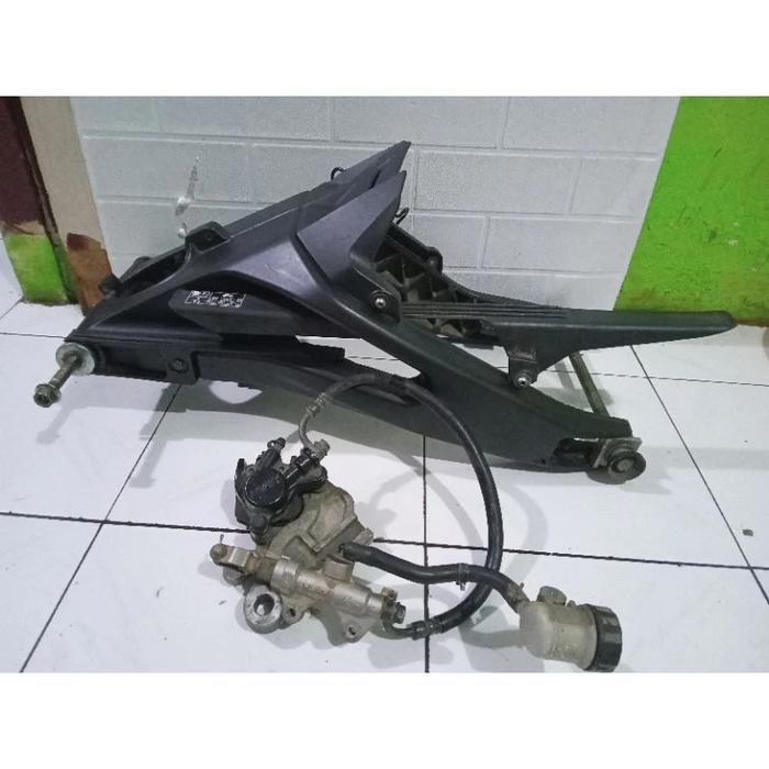 Swing Arm R15V3 / MT15 / VixionR / XSR VVA copotan