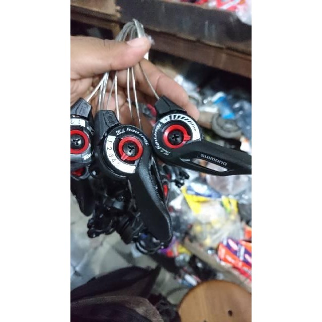 Operan sepeda jadul Shimano SIS / Shifter sepeda jadul