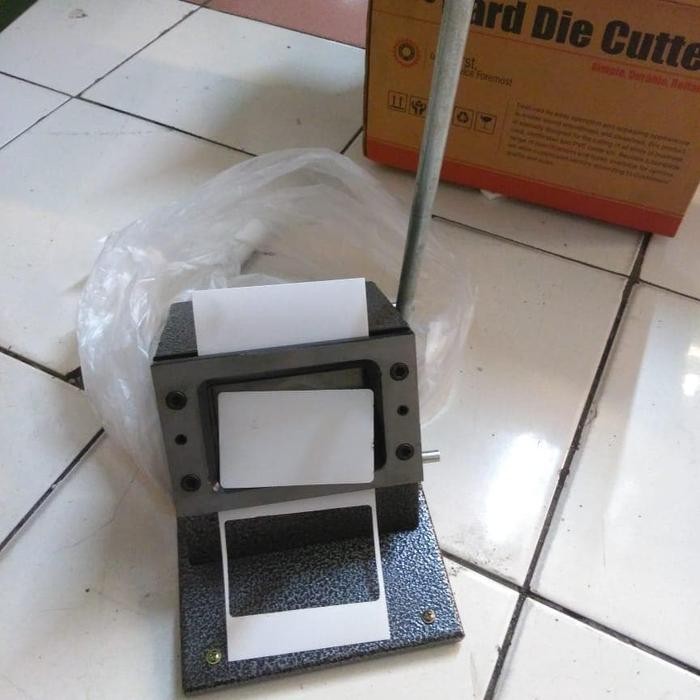 

PAKET MESIN PEMBUAT ID CARD