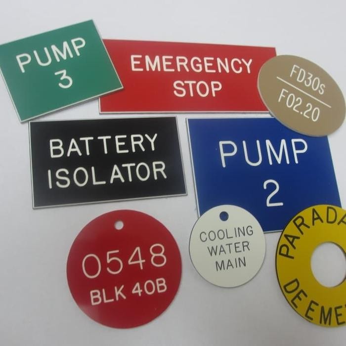 

BAHAN GRAVOPLY 120X60 CM