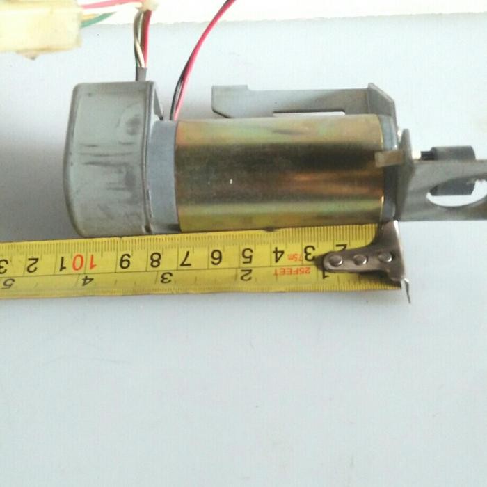motor DC servo 24V type DSE38BE27-001