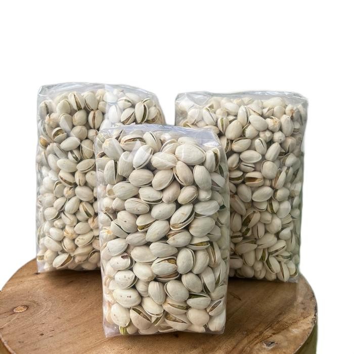 

KACANG PISTACIO / KACANG FUSTUK