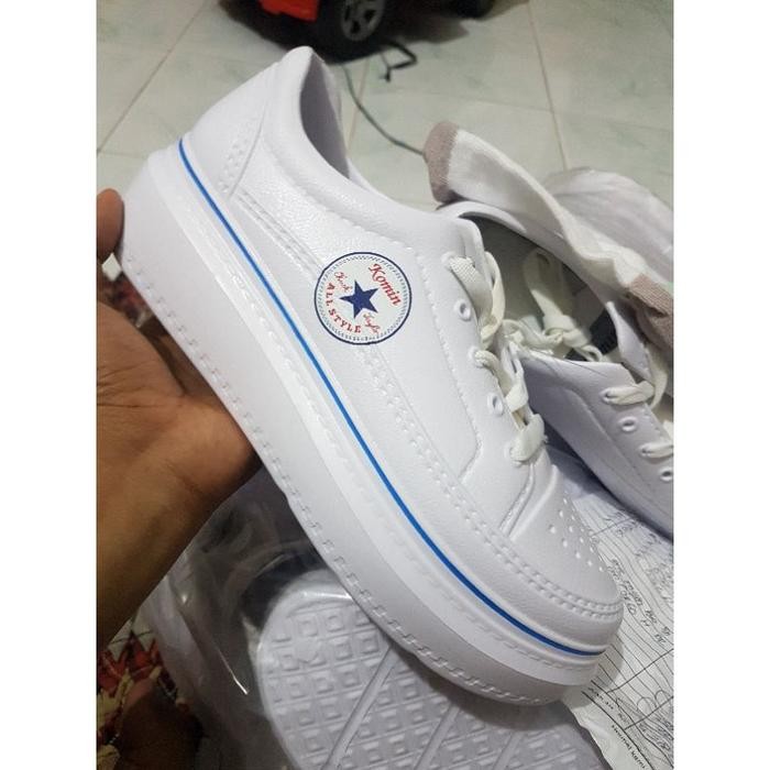 Sepatu olahraga karet senam sepatu wanita anti air