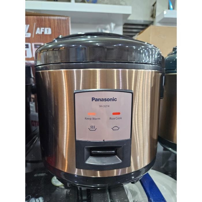 Panasonic Rice Cooker 1,8 Liter Sr-Cez18 / Sr Cez18