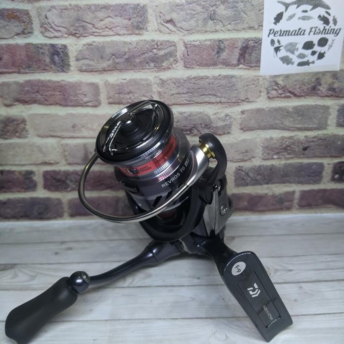 Reel Daiwa Revros TG/HG LT 1000 3000